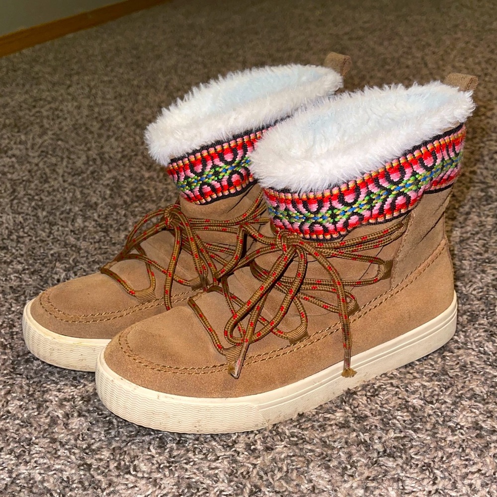 Toms Boots - Women’s Size 6